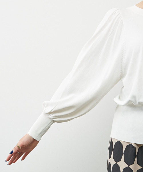 Tiara(ティアラ)の「パールボタン2WAYニット(ニット/セーター)」 WEAR