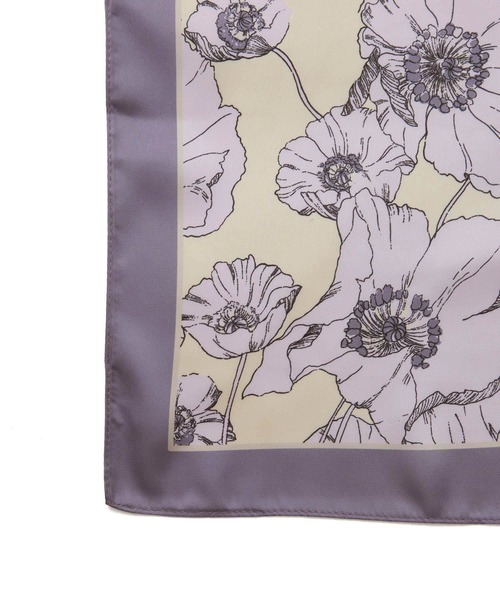 ROPE' PICNIC（ロペピクニック）の「リサイクルポリエステルサテンポピープリントスカーフ（バンダナ/スカーフ・レディース・ブラック/ターコイズブルー/ダークラベンダー・FREE）」の7枚目の写真