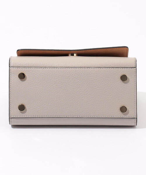 TOMORROWLAND （トゥモローランド）の「【別注】OAD NEW YORK×TOMORROWLAND MINI PRIMA ハンドバッグ（ハンドバッグ・レディース・ライトブルー/キャメル/パープル/ライトグレー・FREE）」の8枚目の写真