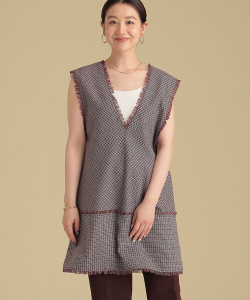 Ray BEAMS（レイビームス）の「Ray BEAMS / ツイード Vネック ノースリーブ ワンピース（ワンピース・レディース・ブラック/ワイン・0/1）」の13枚目の写真