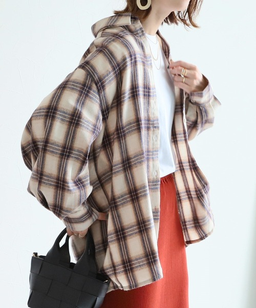 reca（レカ）の「先染めチェックシャツ（シャツ/ブラウス・レディース・ベージュ/ブラック・M）」の8枚目の写真