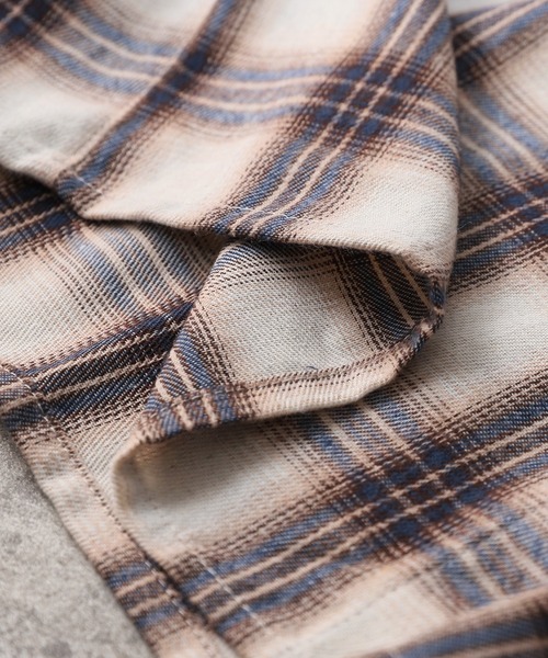 reca（レカ）の「先染めチェックシャツ（シャツ/ブラウス・レディース・ベージュ/ブラック・M）」の20枚目の写真