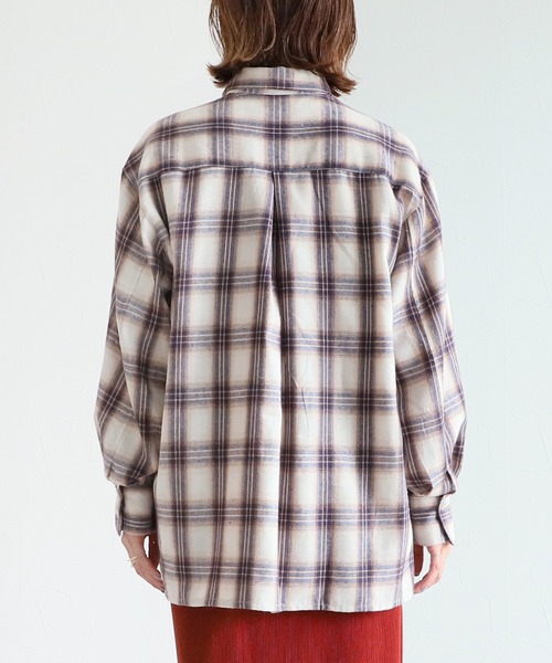 reca（レカ）の「先染めチェックシャツ（シャツ/ブラウス・レディース・ベージュ/ブラック・M）」の15枚目の写真