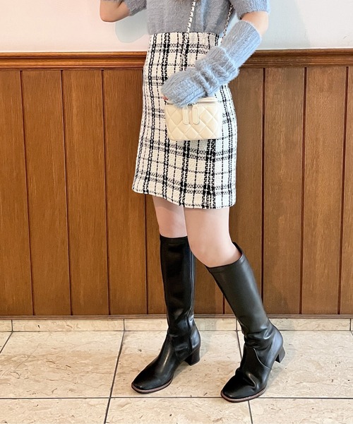 one way（ワンウェイ）の「台形ツイードミニスカート（スカート・レディース・ホワイト系その他/ベージュ系その他/ブラック/ブラック系その他/グレー/ブラウン・FREE）」の2枚目の写真