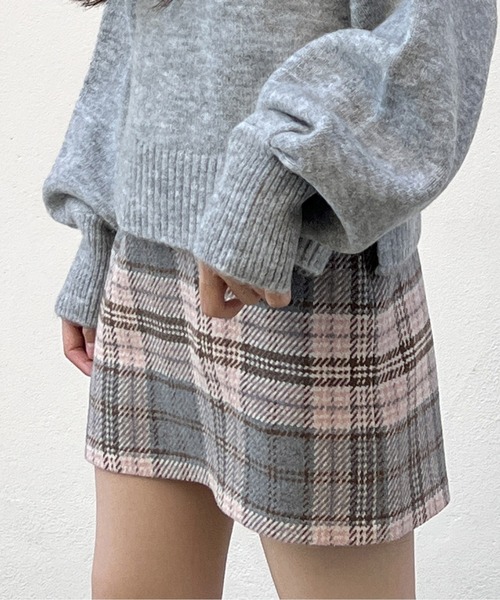 one way（ワンウェイ）の「台形ツイードミニスカート（スカート・レディース・ホワイト系その他/ベージュ系その他/ブラック/ブラック系その他/グレー/ブラウン・FREE）」の5枚目の写真