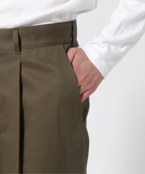 DENHAM（デンハム）の「DENHAM/デンハム/3MIJ CW ワイドチノ（チノパンツ・メンズ・オリーブ系・L/M/S）」の7枚目の写真