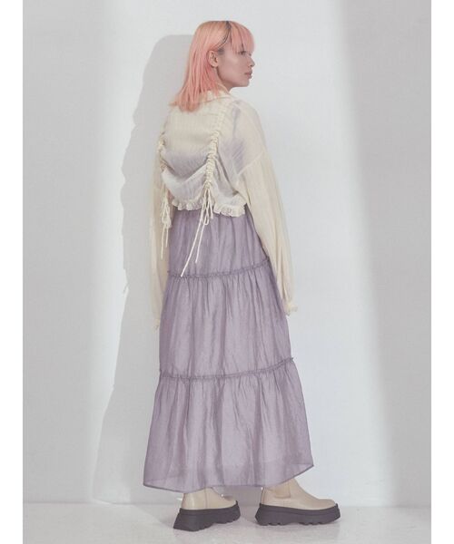 merry jenny（メリージェニー）の「シャーリングティアードキャミワンピース（ワンピース・レディース・オフホワイト/チャコールグレー・FREE）」の5枚目の写真