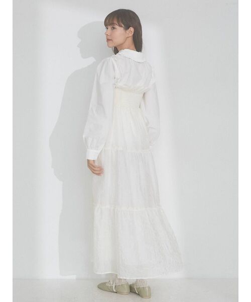 merry jenny（メリージェニー）の「シャーリングティアードキャミワンピース（ワンピース・レディース・オフホワイト/チャコールグレー・FREE）」の9枚目の写真