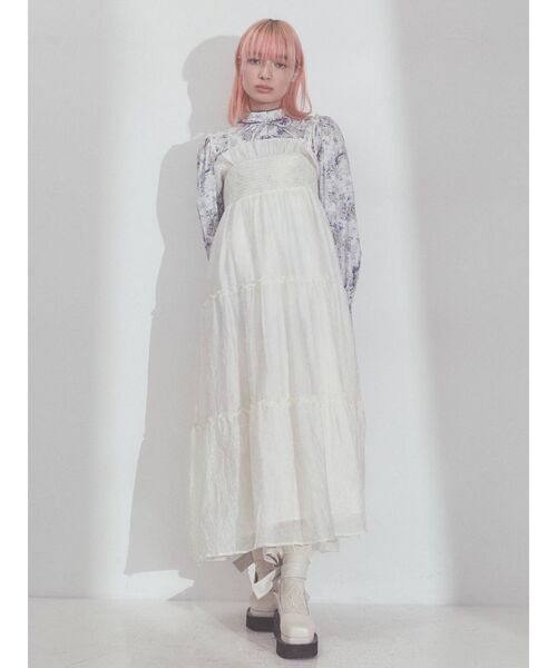 merry jenny（メリージェニー）の「シャーリングティアードキャミワンピース（ワンピース・レディース・オフホワイト/チャコールグレー・FREE）」の18枚目の写真