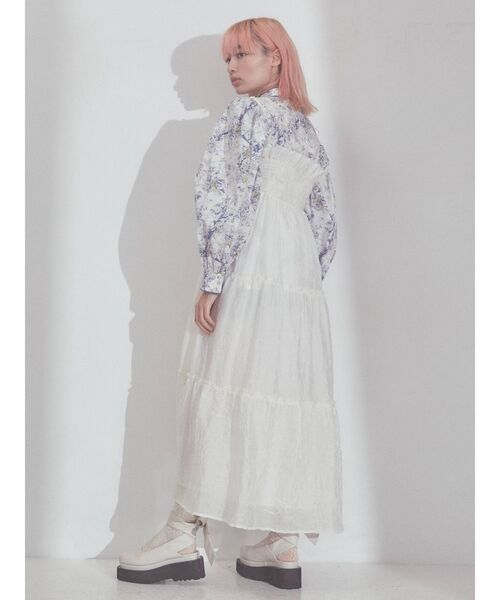 merry jenny（メリージェニー）の「シャーリングティアードキャミワンピース（ワンピース・レディース・オフホワイト/チャコールグレー・FREE）」の20枚目の写真