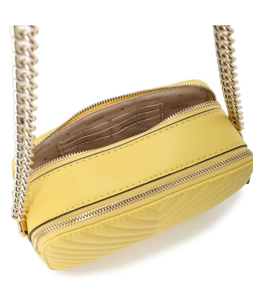 Guess（ゲス）の「NOELLE Crossbody Camera（ショルダーバッグ・レディース・イエロー/ブラック/ベージュ・ONE SIZE）」の7枚目の写真