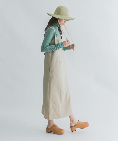 KBF(ケイビーエフ)の「Iラインレイヤードビスチェワンピース(ワンピース・レディース・カーキ/ネイビー/ライトベージュ・ONE)」の9枚目の写真