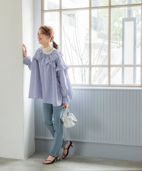 coca(coca)(コカ)の「ストライプフリルブラウス(シャツ/ブラウス・レディース・ブルー・M/L)」の7枚目の写真