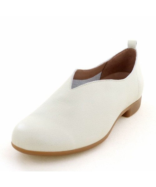 あしながおじさん(アシナガオジサン)の「ソフトレザースリッポン 2810531(スリッポン・レディース・グレイッシュベージュ/ブラック/アイボリー・22.5cm/23.0cm/23.5cm/24.0cm/24.5cm)」の8枚目の写真