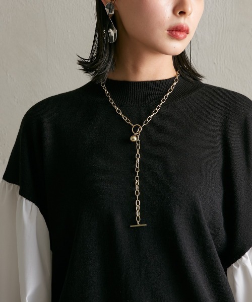 Soiunique（スワユニーク）の「異素材切替　超ワイドスリーブニット [Soiunique]（ニット/セーター・レディース・グレイッシュベージュ/ブラック×ホワイト/ブラック・M/L）」の5枚目の写真