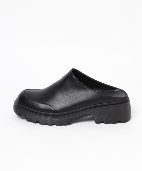 LEPSIM（レプシィム）の「アツゾコクロッグサンダル　175493（サンダル・レディース・アイボリー/ブラック・MEDIUM/LARGE）」の12枚目の写真