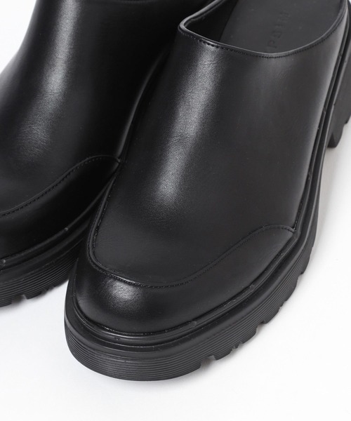 LEPSIM（レプシィム）の「アツゾコクロッグサンダル　175493（サンダル・レディース・アイボリー/ブラック・MEDIUM/LARGE）」の7枚目の写真