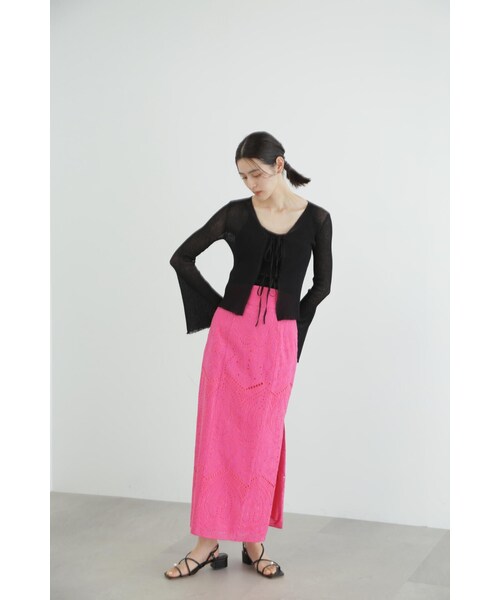 JILL STUART(ジルスチュアート)の「◆シアーリブニットカーディガン(カーディガン/ボレロ・レディース・ブルー/ブラック/レッド・FREE)」の6枚目の写真