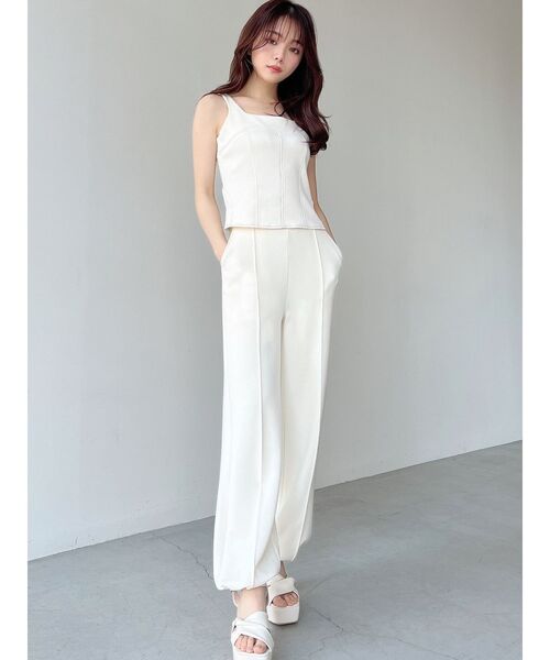 RESEXXY（リゼクシー）の「スウェットコルセットトップス【セットアップ着用可能】（スウェット・レディース・ブラック/ベージュ/アイボリー・FREE）」の4枚目の写真