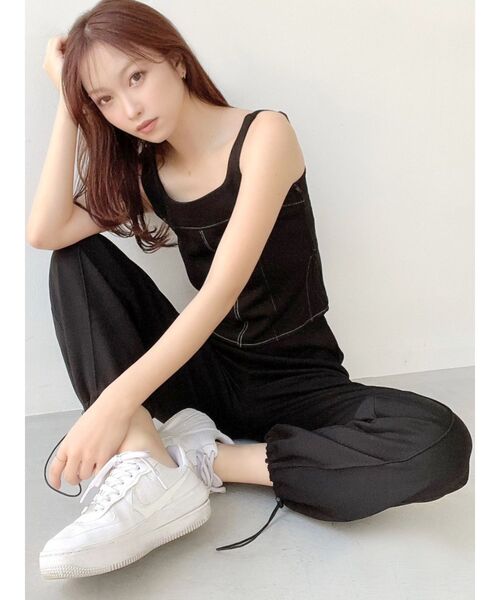 RESEXXY（リゼクシー）の「スウェットコルセットトップス【セットアップ着用可能】（スウェット・レディース・ブラック/ベージュ/アイボリー・FREE）」の18枚目の写真