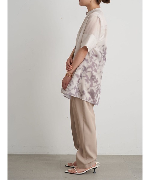 MIESROHE（ミースロエ）の「sustainableピンタックシアー半袖SH