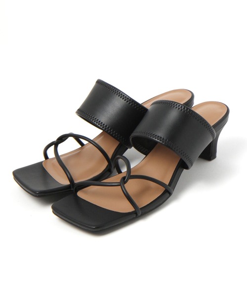 LEPSIM（レプシィム）の「ナロークロスヒールサンダル　753485（サンダル・レディース・ブラック/ゴールド・MEDIUM/LARGE）」の8枚目の写真