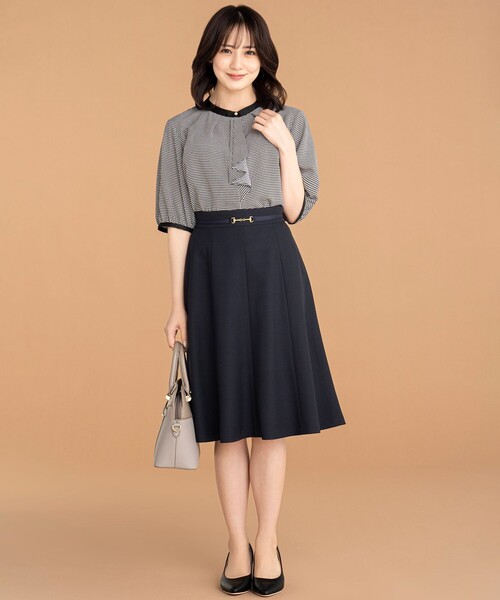ANY SIS(エニィスィス)の「【洗える】ラッフルボウ ブラウス(シャツ/ブラウス・レディース・アイボリー系/ブラック系3・0)」の4枚目の写真