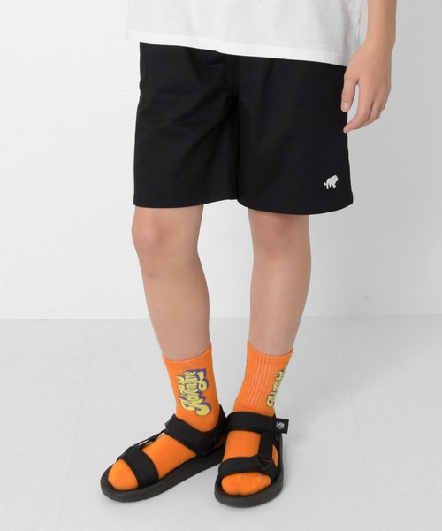 GLAZOS（グラソス）の「ストレッチ・ワンポイント刺繍ショートパンツ（その他パンツ・キッズ・ブラック/ベージュ/カーキ・160cm/140cm/150cm/170cm）」の2枚目の写真