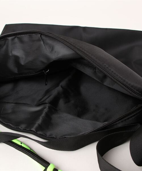 Burner(バーナー)の「【OKUOKU 0909】 ショルダーバッグ / メッセンジャーバッグ oku-bag-695670963617-23 U(ショルダーバッグ・メンズ・ホワイト/ブラック・FREE)」の5枚目の写真