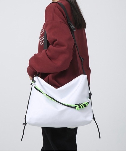 Burner(バーナー)の「【OKUOKU 0909】 ショルダーバッグ / メッセンジャーバッグ oku-bag-695670963617-23 U(ショルダーバッグ・メンズ・ホワイト/ブラック・FREE)」の15枚目の写真