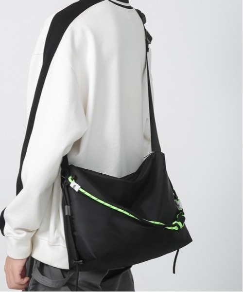 Burner(バーナー)の「【OKUOKU 0909】 ショルダーバッグ / メッセンジャーバッグ oku-bag-695670963617-23 U(ショルダーバッグ・メンズ・ホワイト/ブラック・FREE)」の12枚目の写真
