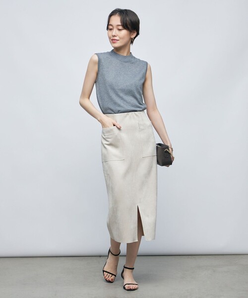 《手洗い可能》ラメハイネックノースリーブプルオーバーニット