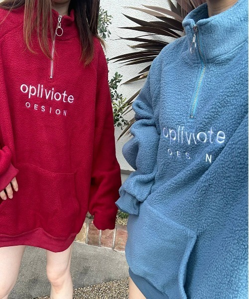 ARCADE（アーケード）の「ハーフジップ 韓国風 オーバーサイズ ボアフリース ニット スウェット スタンドカラー プルオーバー トレーナー -ARCADE Limited Line-（スウェット・レディース・ホワイト/レッド/ブルー・FREE）」の6枚目の写真