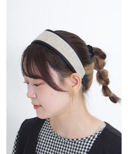 Samansa Mos2（サマンサ モスモス）の「メルトンパイピングカチューシャ（ネックレス・レディース・ベージュ/モカ・F）」の2枚目の写真