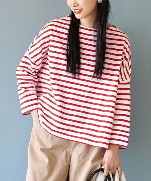 zootie（ズーティー）の「【食べこぼしも安心！撥水・撥油加工つき】シミヘン加工 フレンチバスク ワイドプルオーバー［ボーダー＆無地］（Tシャツ/カットソー・レディース・ホワイト×レッド/ホワイト×ブルー/ホワイト×グレー/ホワイト×ブラック/ロイヤルブルー/ネイビー/ブラック/ブルー系その他/ブラック×ホワイト/ダークグリーン/オフホワイト/レッド/ベージュ系その他/杢グレー/チョコ/ブラウン系その他/イエロー系その他2/ライトイエロー/ライトブルー/ブルー系その他2/イエロー系その他/ライトピンク/ミント/ネイビー系1/レッド系その他/ベージュ系その他2/イエロー系その他3/グレー系その他/ネイビー×ホワイト・フリー）」の3枚目の写真