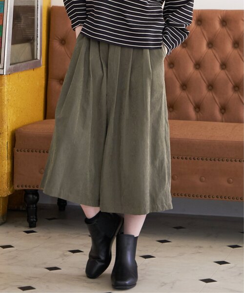 ikka(イッカ)の「スエードライクタックスカーチョ(その他パンツ・レディース・ライトグレー/ブラック/イエロー系その他/オリーブ・M/L)」の16枚目の写真