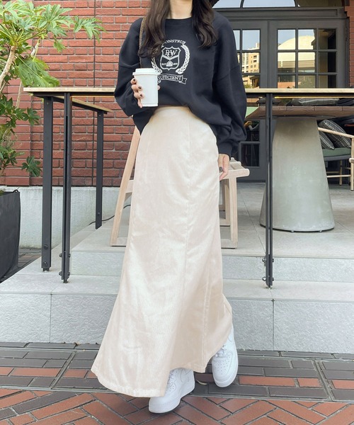 Ambre Ciel（アンブルシエル）の「コーデュロイマーメイドスカート／WEB/EC限定商品（スカート・レディース・ライトベージュ/アイボリー/ダークブラウン・FREE）」の4枚目の写真