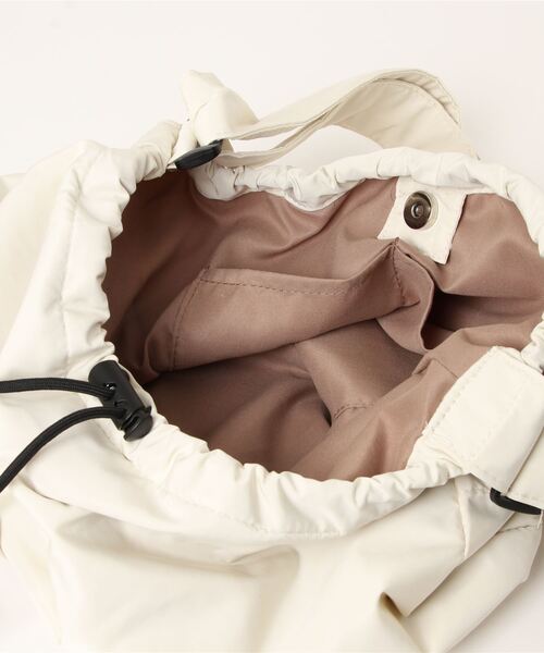 Pal collection（パルコレクション）の「ドロストラージショルダーバック（ショルダーバッグ・レディース・ブラック/アイボリー/ピンク・FREE）」の17枚目の写真