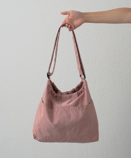 Pal collection（パルコレクション）の「ドロストラージショルダーバック（ショルダーバッグ・レディース・ブラック/アイボリー/ピンク・FREE）」の7枚目の写真