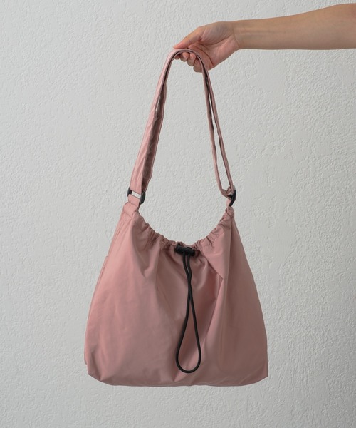 Pal collection（パルコレクション）の「ドロストラージショルダーバック（ショルダーバッグ・レディース・ブラック/アイボリー/ピンク・FREE）」の5枚目の写真