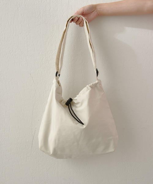 Pal collection（パルコレクション）の「ドロストラージショルダーバック（ショルダーバッグ・レディース・ブラック/アイボリー/ピンク・FREE）」の19枚目の写真