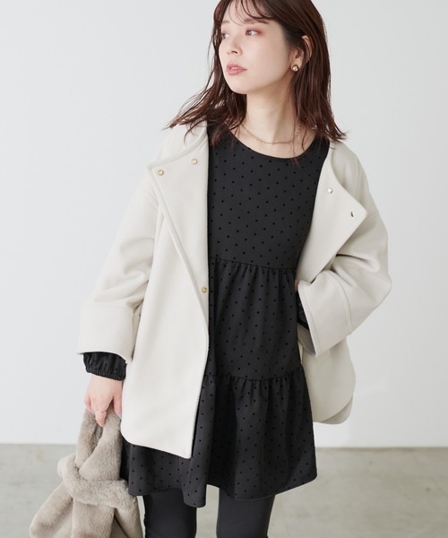 natural couture(ナチュラルクチュール)の「フロッキードットティアードチュニック(シャツ/ブラウス・レディース・モカ/ライトベージュ/ブラック・FREE)」の9枚目の写真