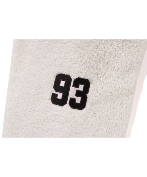 A BATHING APE（アベイシングエイプ）の「COLLEGE BOA VARSITY JACKET L（スタジャン・レディース・ブラウン/アイボリー・FREE）」の5枚目の写真