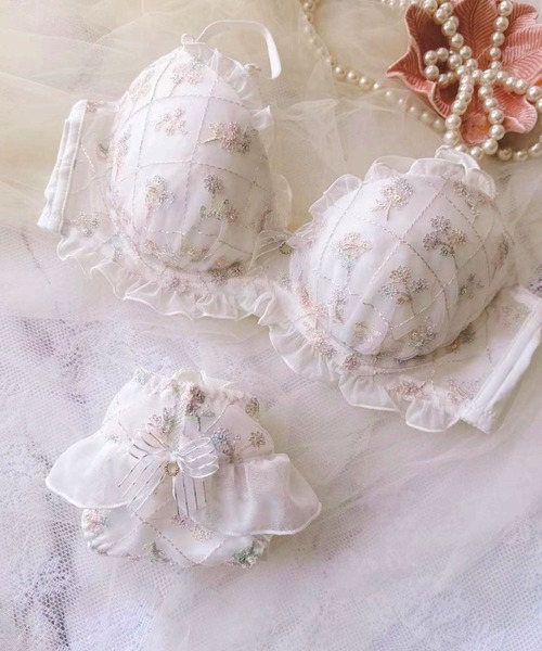 ♦✤pink9614✤♦ポケットフリル❁ジョーゼット❇シフォン❁フレア フラワーライン刺繍サイドギャザーフレアスカート