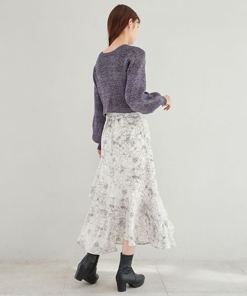 MAJESTIC LEGON(マジェスティックレゴン)の「アシメティアードフラワースカート(スカート・レディース・ブラック系その他/ブルー系その他2/ホワイト系その他2・SMALL/MEDIUM)」の7枚目の写真