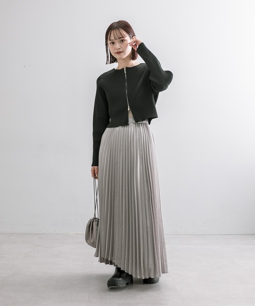 muta グレー プリーツスカート サイズ1 グレーの無地プリーツスカート（48cm丈）は制服通販のカンコー