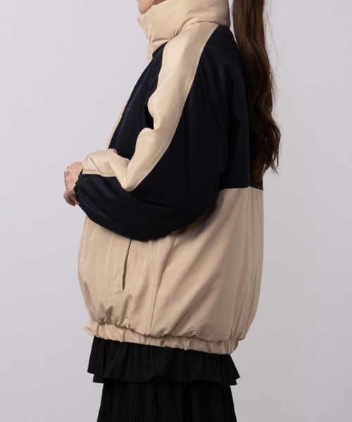 NAVY（ネイビー）の「NAVY 中綿切り替えアウター（その他アウター・レディース・ベージュ×ブラック/ホワイト×グレー/ベージュ系・フリー）」の6枚目の写真