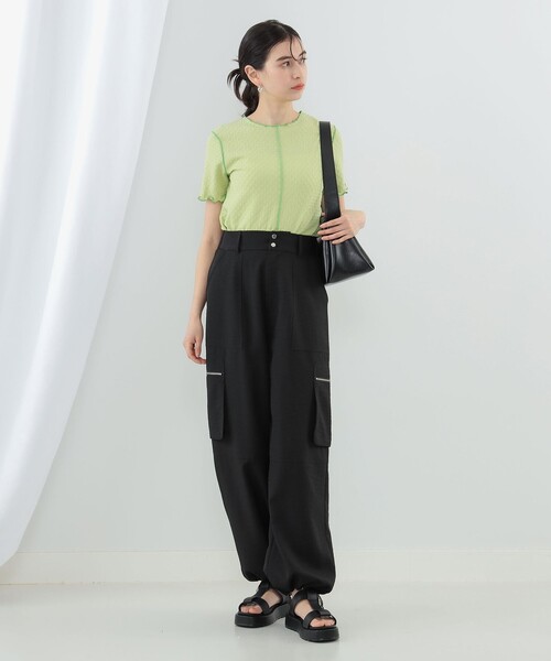 Ray BEAMS（レイビームス）の「Ray BEAMS / シャーリング センターシーム Tシャツ（Tシャツ/カットソー・レディース・グリーン/ブラック/オフホワイト・ONE SIZE）」の13枚目の写真