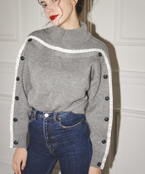 MIRO AMURETTE(ミロアミュレット)の「pleats line knit/プリーツラインニット(ニット/セーター・レディース・グレー・FREE)」の5枚目の写真