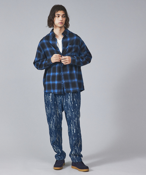 ABAHOUSE（アバハウス）の「【Revo.】ワイドテーパードクラッシュデニム（デニムパンツ・メンズ・ライトブルー/インディゴブルー・M/L）」の17枚目の写真